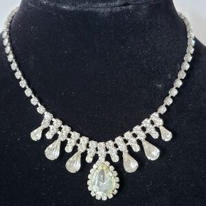 Vintage Rhinestones Necklace